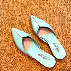 Neely Mack Aqua Slides